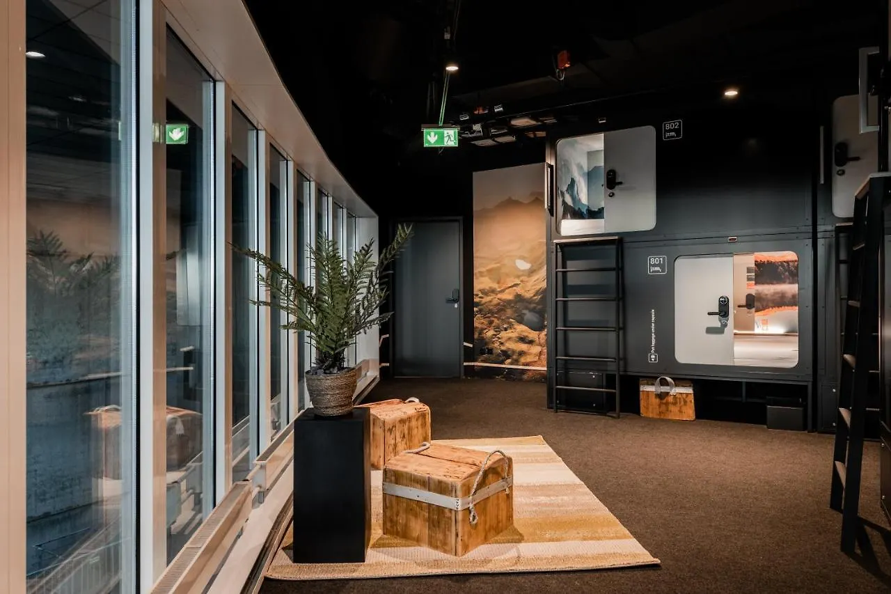 Capsule Hotel - Zurich Airport Kloten 3*,  Switzerland