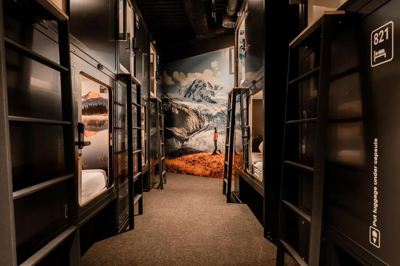 Capsule Hotel - Zurich Airport Kloten