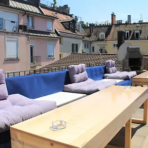 Stay2night Center Albergue
