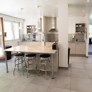 City Hostel Geneva Hostal