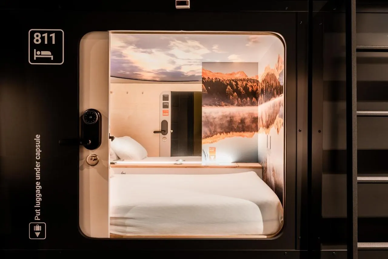 Capsule Hotel - Zurich Airport Kloten